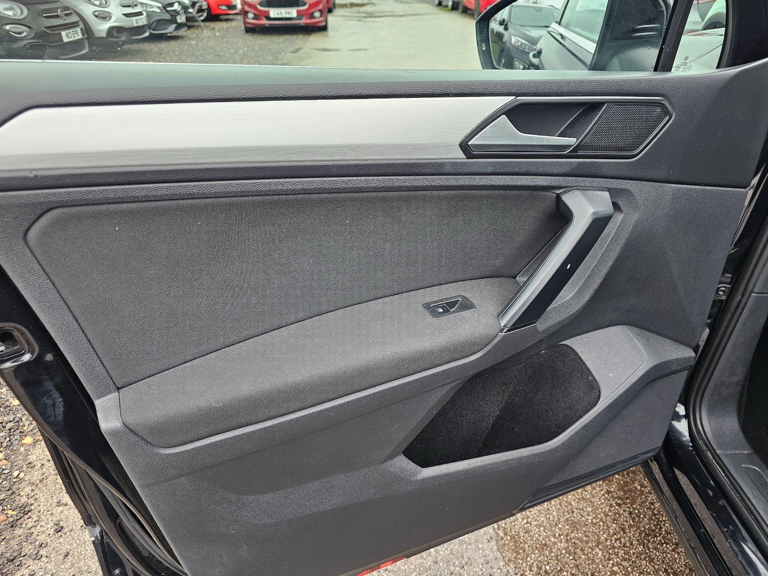 Used Volkswagen Tiguan 2017 for sale - 77143233: Photo 27