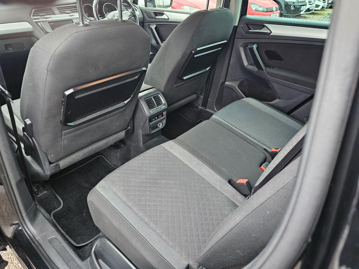 Used Volkswagen Tiguan 2017 for sale - 77143233: Photo 30