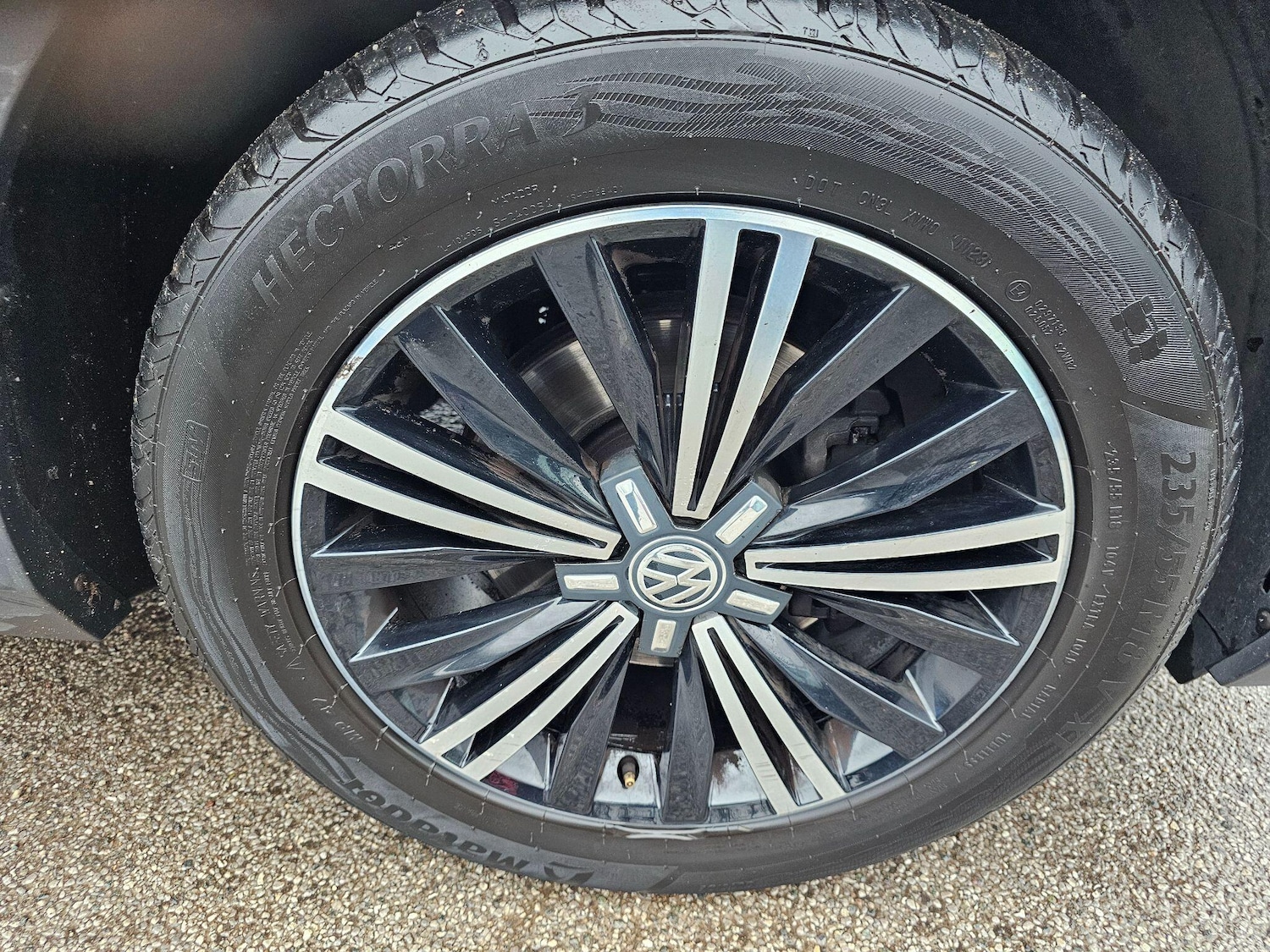 Used Volkswagen Tiguan 2017 for sale - 77143233: Photo 43