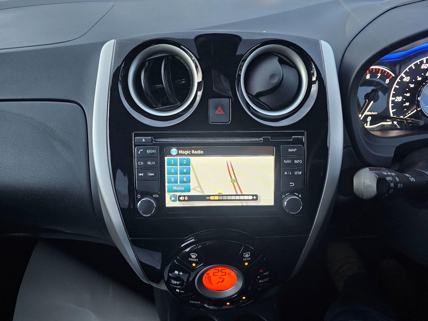 Used Nissan Note 2017 for sale - 77305363: Photo 13