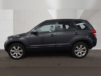 Used Suzuki Grand Vitara 2010 for sale - 78335195: Photo