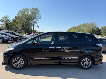 Used Toyota Estima 2013 for sale - 79188290: Photo