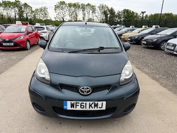 Used Toyota AYGO 2011 for sale - 78528940: Photo