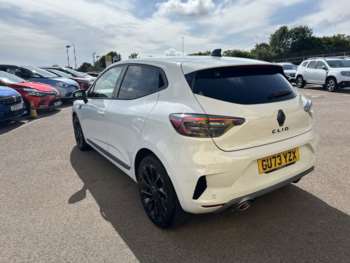 Used Renault Clio 2024 for sale - 74859805: Photo