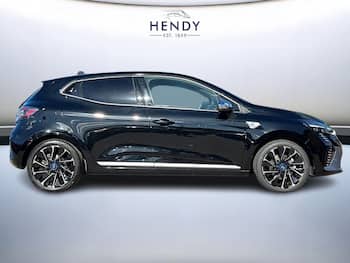 Used Renault Clio 2024 for sale - 79697543: Photo