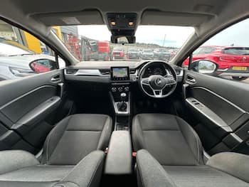 Used Renault Captur 2020 for sale - 79495737: Photo