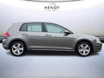Used Volkswagen Golf 2017 for sale - 79697571: Photo