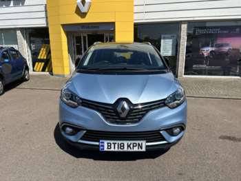 Used Renault Grand Scenic 2018 for sale - 74519682: Photo