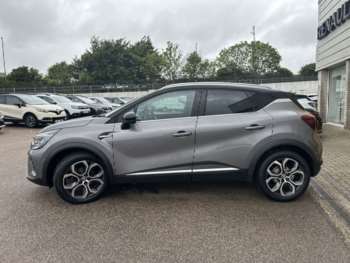 Used Renault Captur 2022 for sale - 74786553: Photo