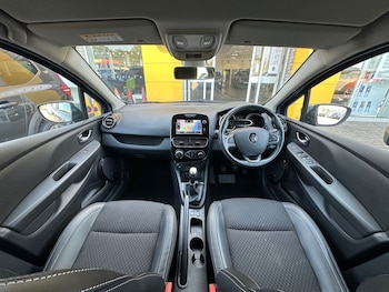 Used Renault Clio 2019 for sale - 79199317: Photo