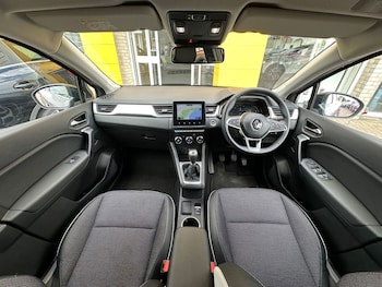 Used Renault Captur 2022 for sale - 79199698: Photo