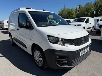 Used Peugeot Partner 2019 for sale - 78436794: Photo
