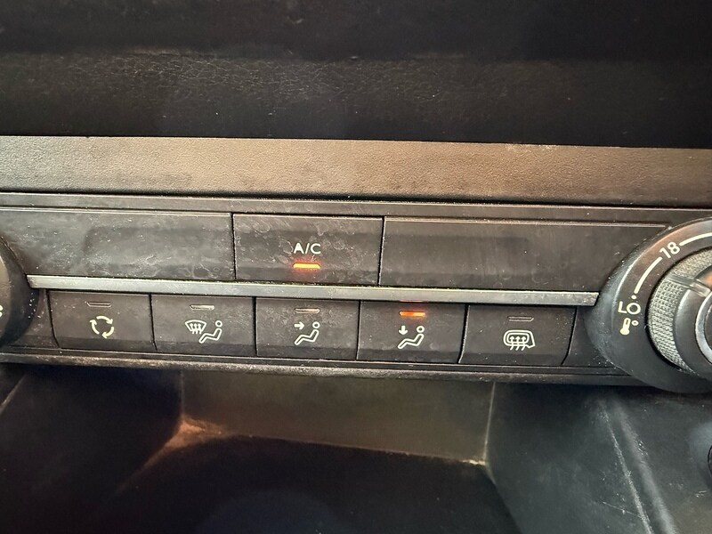 Used Vauxhall Combo 2022 for sale - 76651063: Photo 16