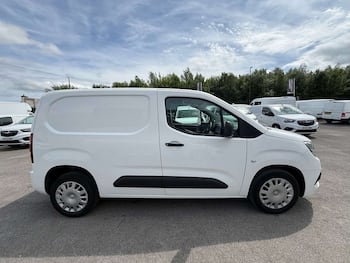 Used Vauxhall Combo 2020 for sale - 79637882: Photo