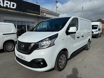 Used Nissan NV300 2017 for sale - 77998387: Photo