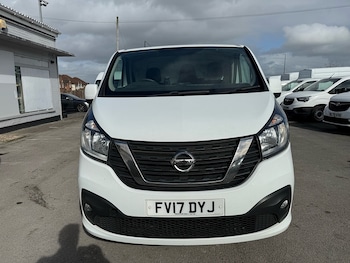 Used Nissan NV300 2017 for sale - 77998387: Photo