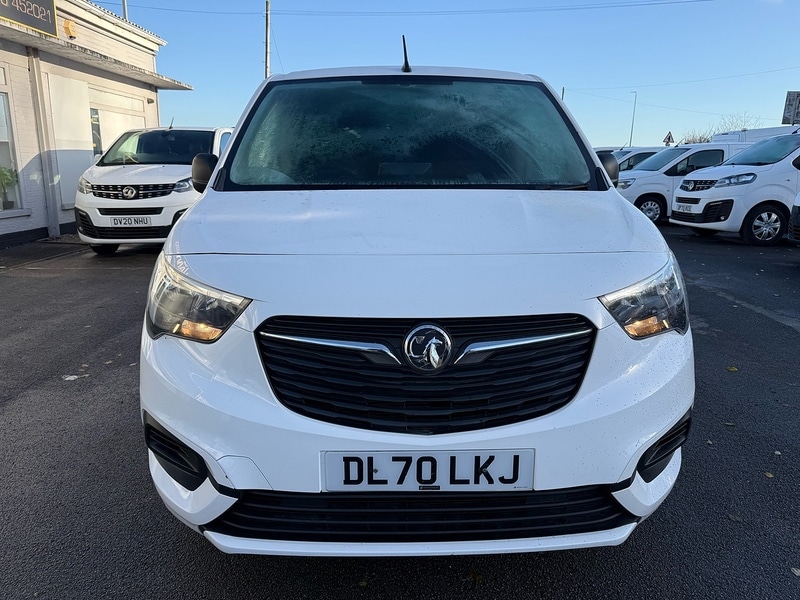 Used Vauxhall Combo 2020 for sale - 76778036: Photo 2