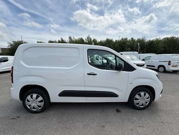 Used Vauxhall Combo 2020 for sale - 79637867: Photo