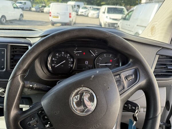 Used Vauxhall Vivaro 2020 for sale - 76106377: Photo 16