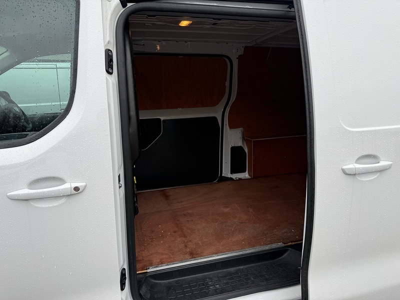 Used Vauxhall Vivaro 2021 for sale - 77298348: Photo 10