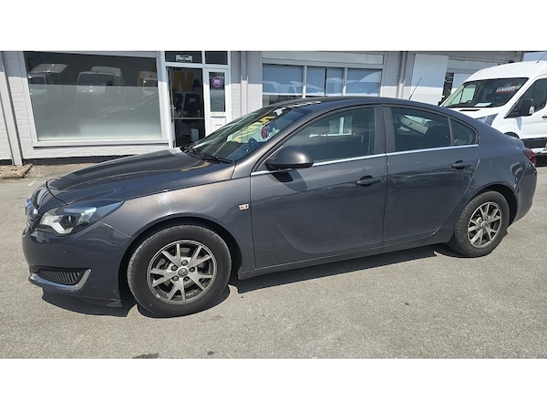 Used Vauxhall Insignia 2013 for sale - 74954727: Photo 2