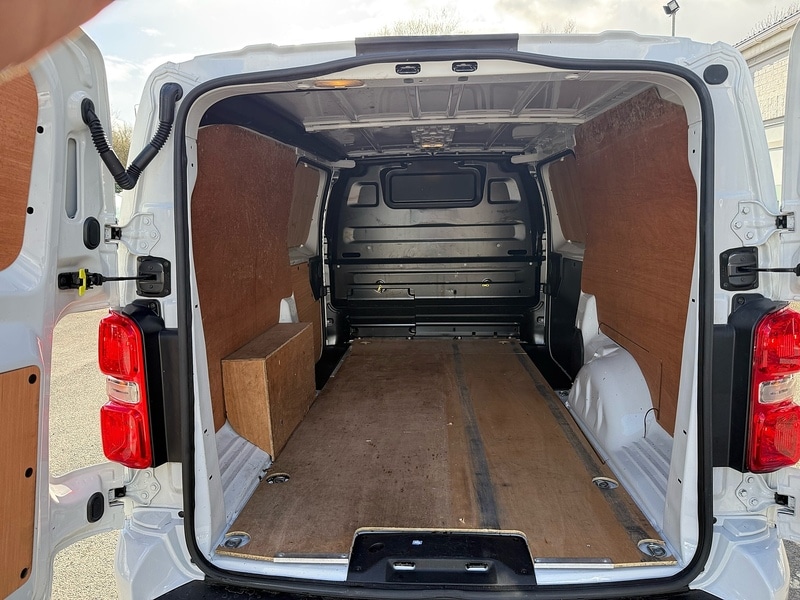 Used Vauxhall Vivaro 2023 for sale - 77880644: Photo 11