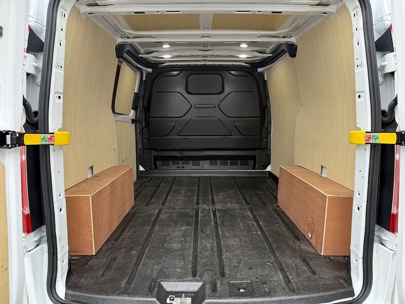 Used Ford Transit Custom 2022 for sale - 76267521: Photo 17