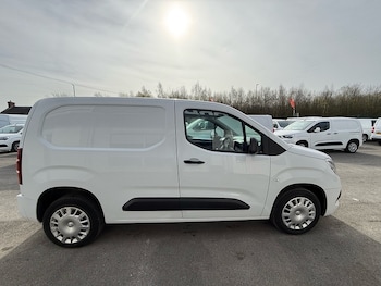 Used Vauxhall Combo 2022 for sale - 77976768: Photo