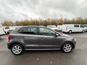 Used Volkswagen Polo 2010 for sale - 78955981: Photo