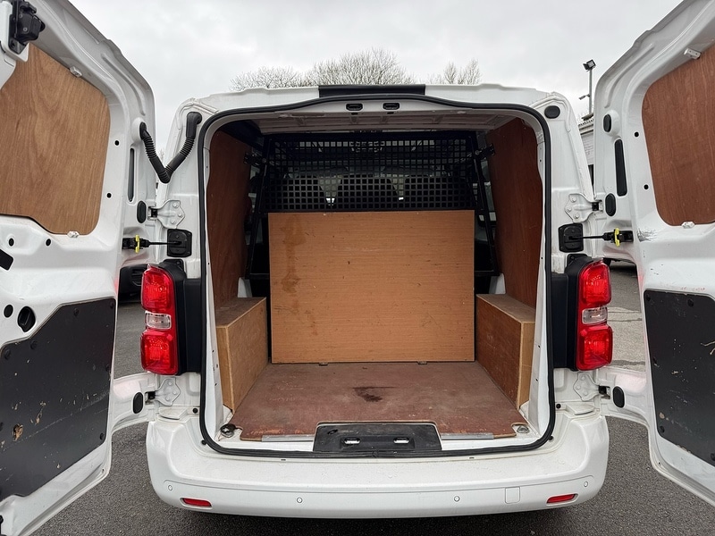 Used Vauxhall Vivaro 2021 for sale - 77781119: Photo 11