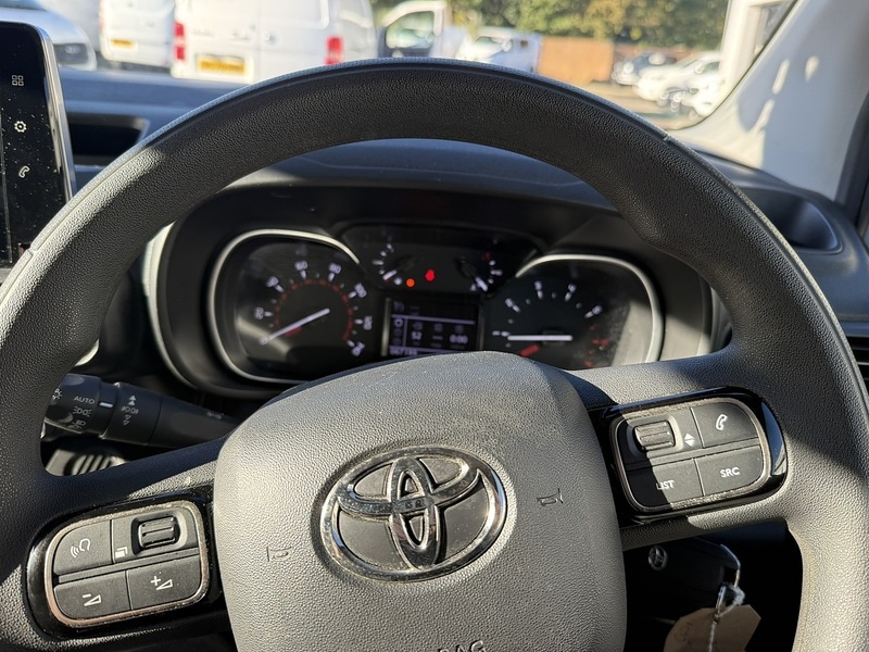 Used Toyota ProAce 2022 for sale - 76143718: Photo 15