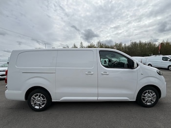 Used Vauxhall Vivaro 2020 for sale - 78242077: Photo