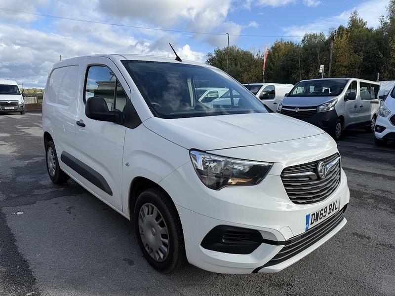 Used Vauxhall Combo 2020 for sale - 76357021: Photo 3