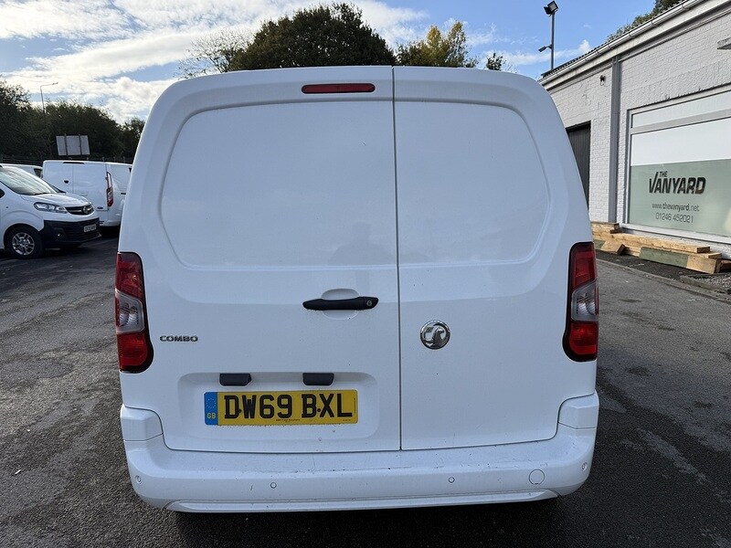 Used Vauxhall Combo 2020 for sale - 76357021: Photo 6