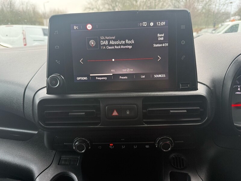 Used Vauxhall Combo 2023 for sale - 77007745: Photo 13