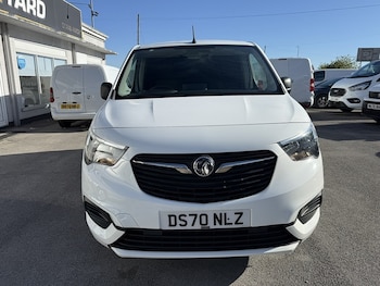 Used Vauxhall Combo 2020 for sale - 76106376: Photo 2