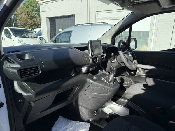 Used Vauxhall Combo 2020 for sale - 76106376: Photo 9
