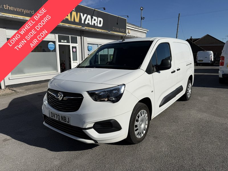 Used Vauxhall Combo 2020 for sale - 76106378: Photo 1