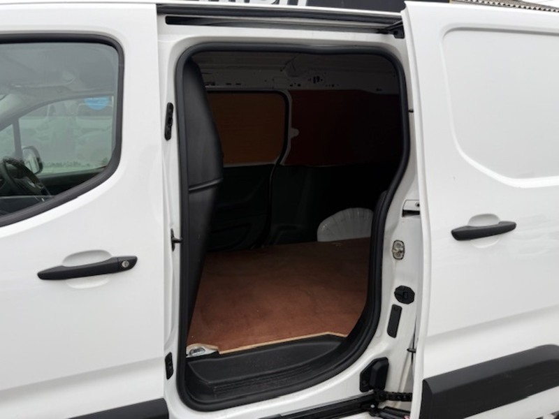 Used Vauxhall Combo 2020 for sale - 76267515: Photo 10