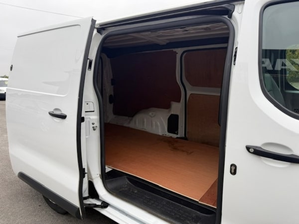 Used Vauxhall Vivaro 2020 for sale - 76267520: Photo 14