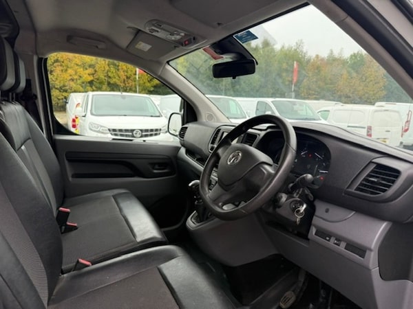 Used Vauxhall Vivaro 2020 for sale - 76267520: Photo 15