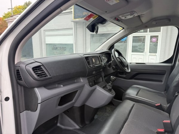 Used Vauxhall Vivaro 2020 for sale - 76267520: Photo 9