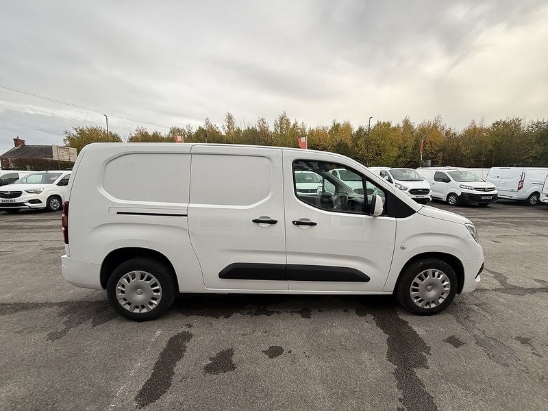 Used Vauxhall Combo 2021 for sale - 76482610: Photo 4