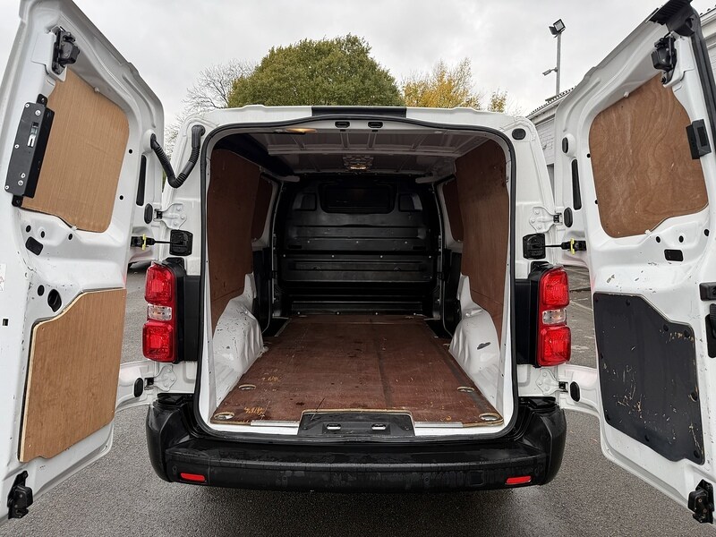 Used Vauxhall Vivaro 2019 for sale - 76454883: Photo 12