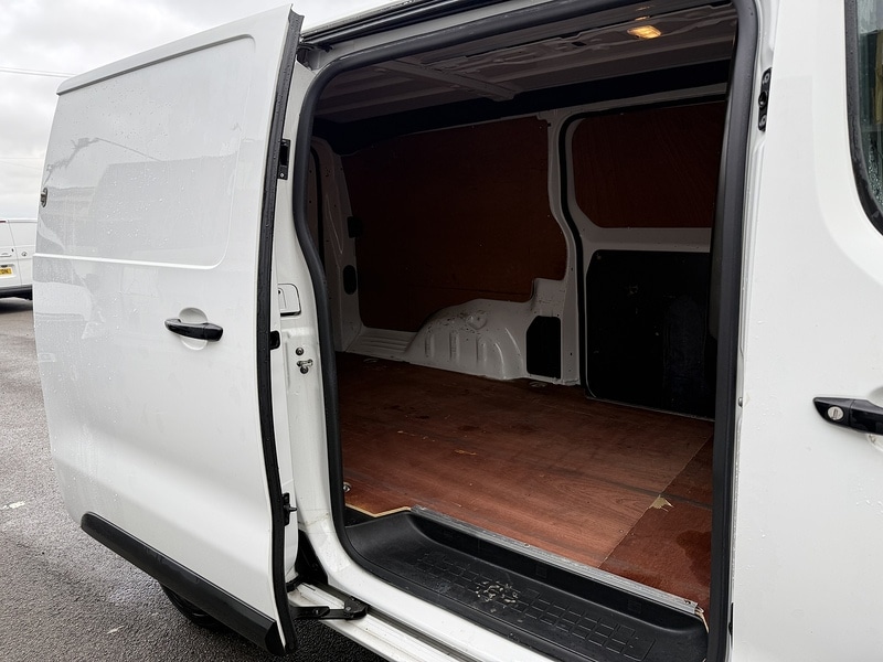 Used Vauxhall Vivaro 2019 for sale - 76454883: Photo 13