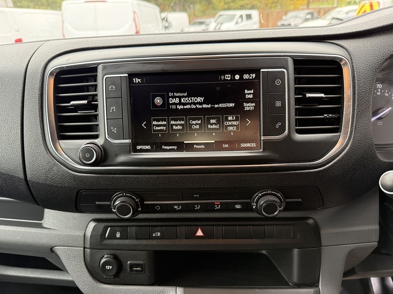 Used Vauxhall Vivaro 2019 for sale - 76454883: Photo 16