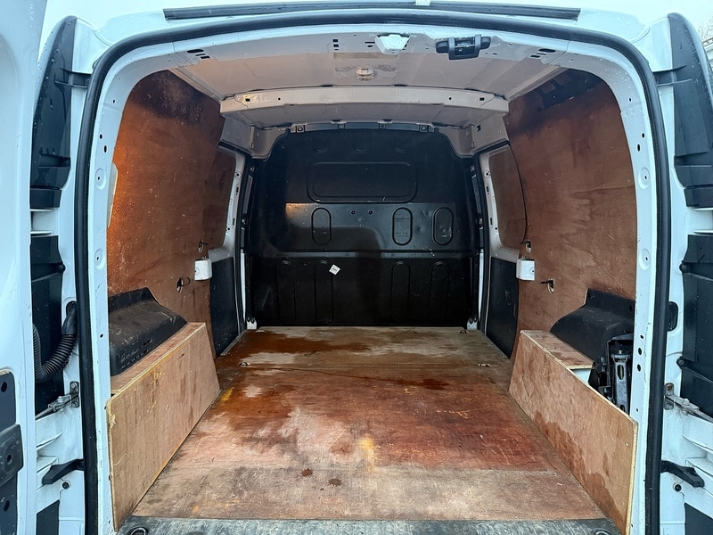 Used Renault Kangoo 2019 for sale - 76884404: Photo 11