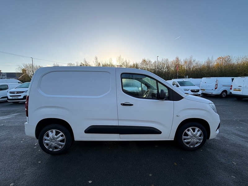 Used Vauxhall Combo 2020 for sale - 76778034: Photo 4