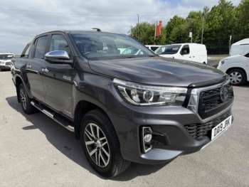 Used Toyota Hilux 2019 for sale - 74674821: Photo