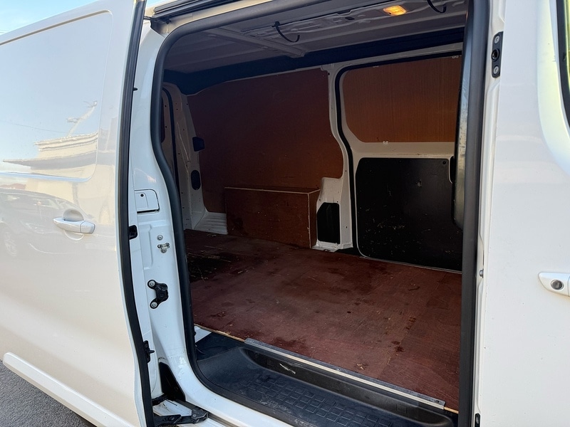 Used Vauxhall Vivaro 2021 for sale - 76651077: Photo 12